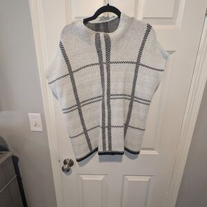Gray and Black Checked Knit Women’s Sweater Poncho